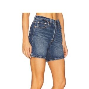Levi’s 501 mid-thigh shorts